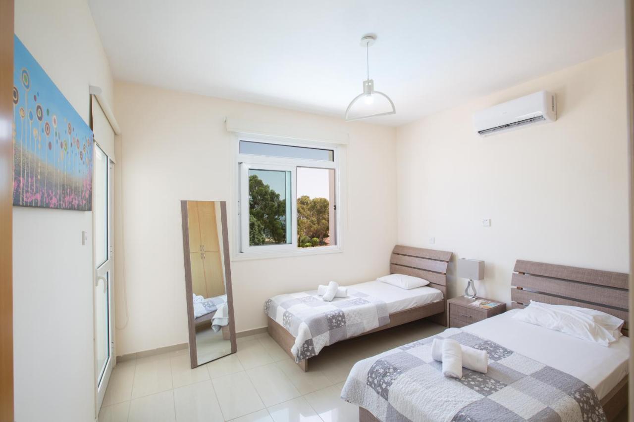 Shaye Front Line Villa بروتاراس المظهر الخارجي الصورة